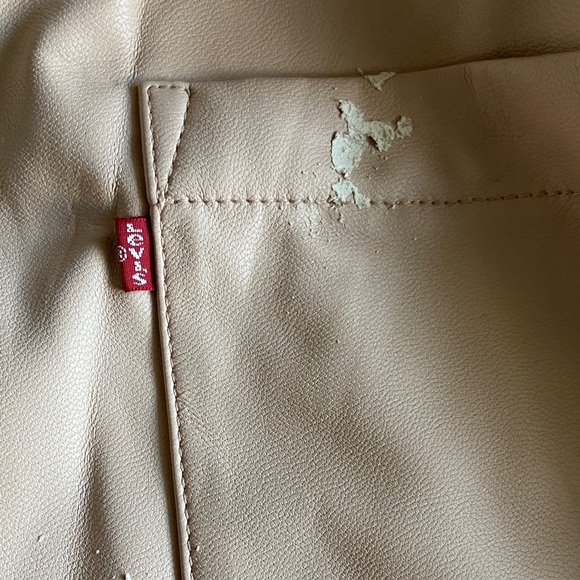 Levi's Tan Pleather Jacket - Picture 2 of 8